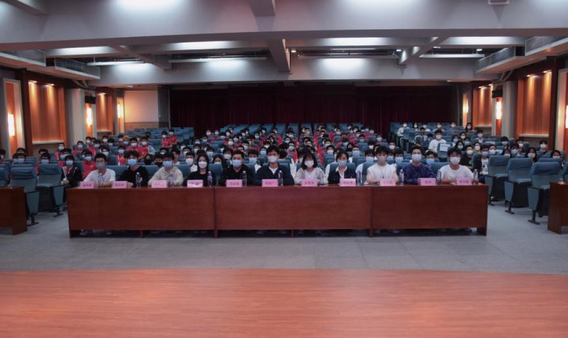 <a href='/cstw/2022/1227/c838a56231/page.html' target='_blank' title='电力与智能制造学院第十次学生代表大会'>电力与智能制造学院第十次学生代表大会</a>