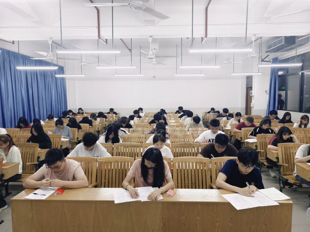 <a href='/cstw/2025/0718/c838a69589/page.html' target='_blank' title='以考检学强信念，严纪明责砺初心'>以考检学强信念，严纪明责砺初心</a>