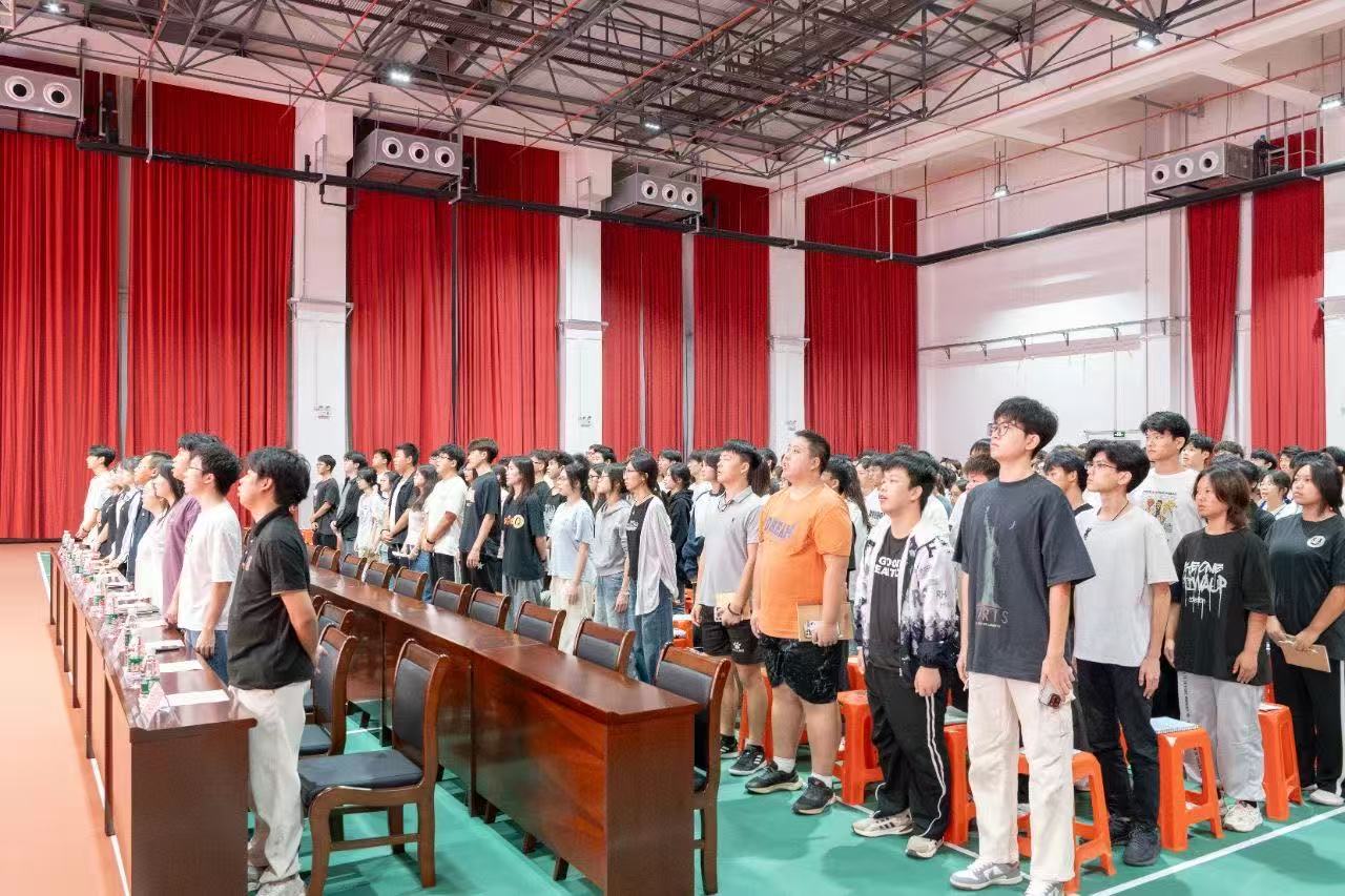 <a href='/cstw/2025/0717/c838a69576/page.html' target='_blank' title='奋进新征程 争做新青年|ued官网开展2024年第二期入团积极分子培训班'>奋进新征程 争做新青年|ued官网开展2024年第二期入团积极分子培训班</a>